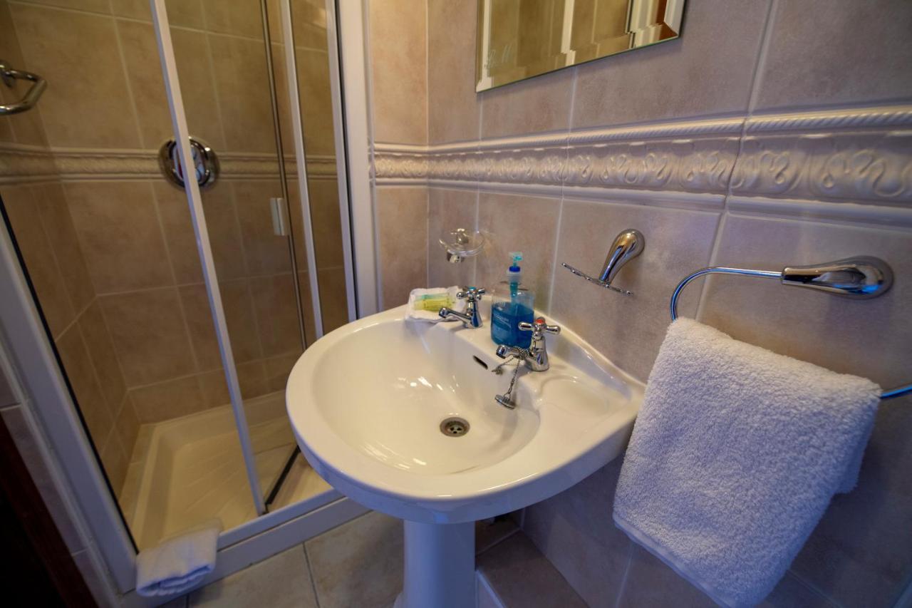 Bunratty Meadows Bed & Breakfast Buitenkant foto