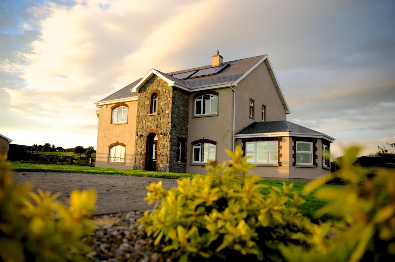 Bunratty Meadows Bed & Breakfast Buitenkant foto